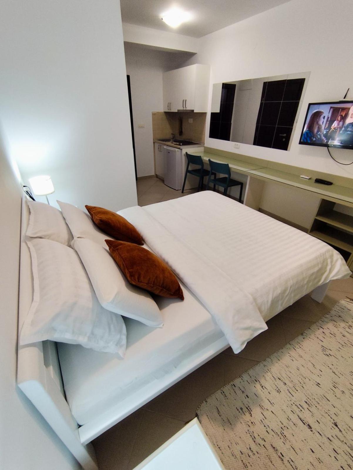 Lucky Studios Herceg Novi Buitenkant foto