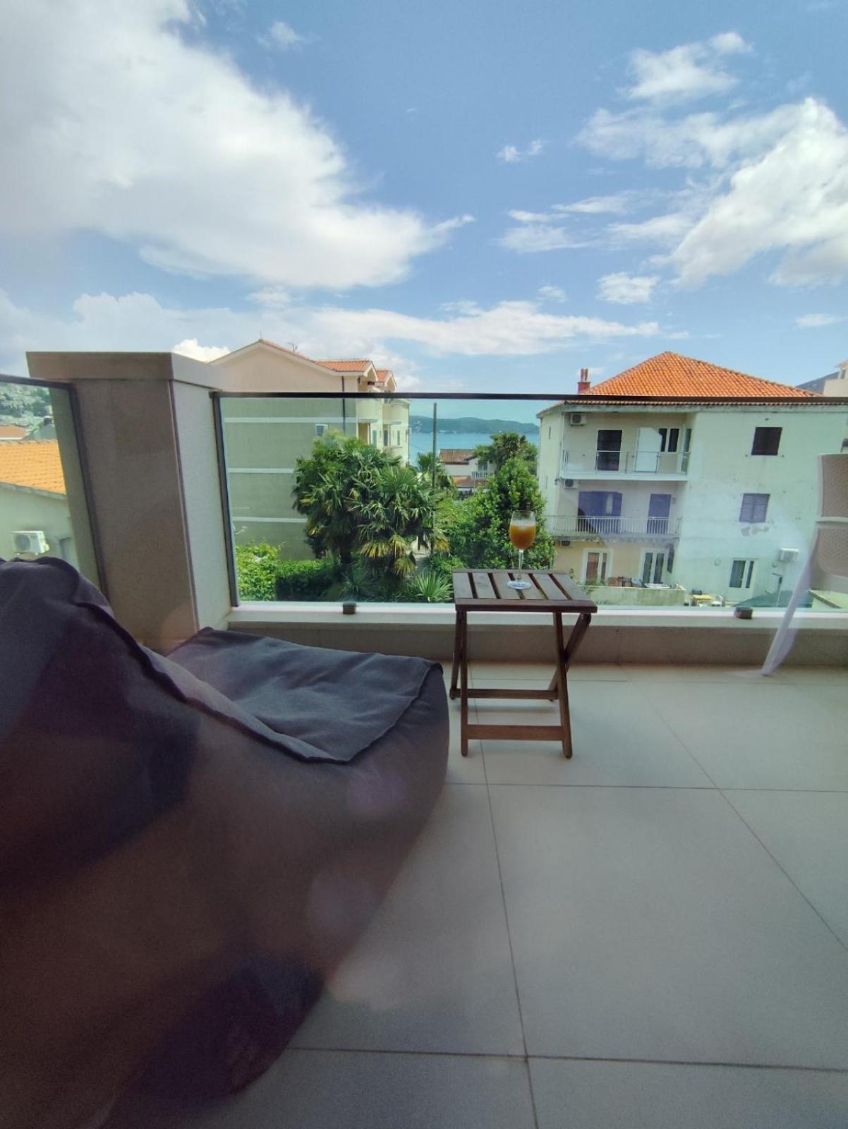 Lucky Studios Herceg Novi Buitenkant foto