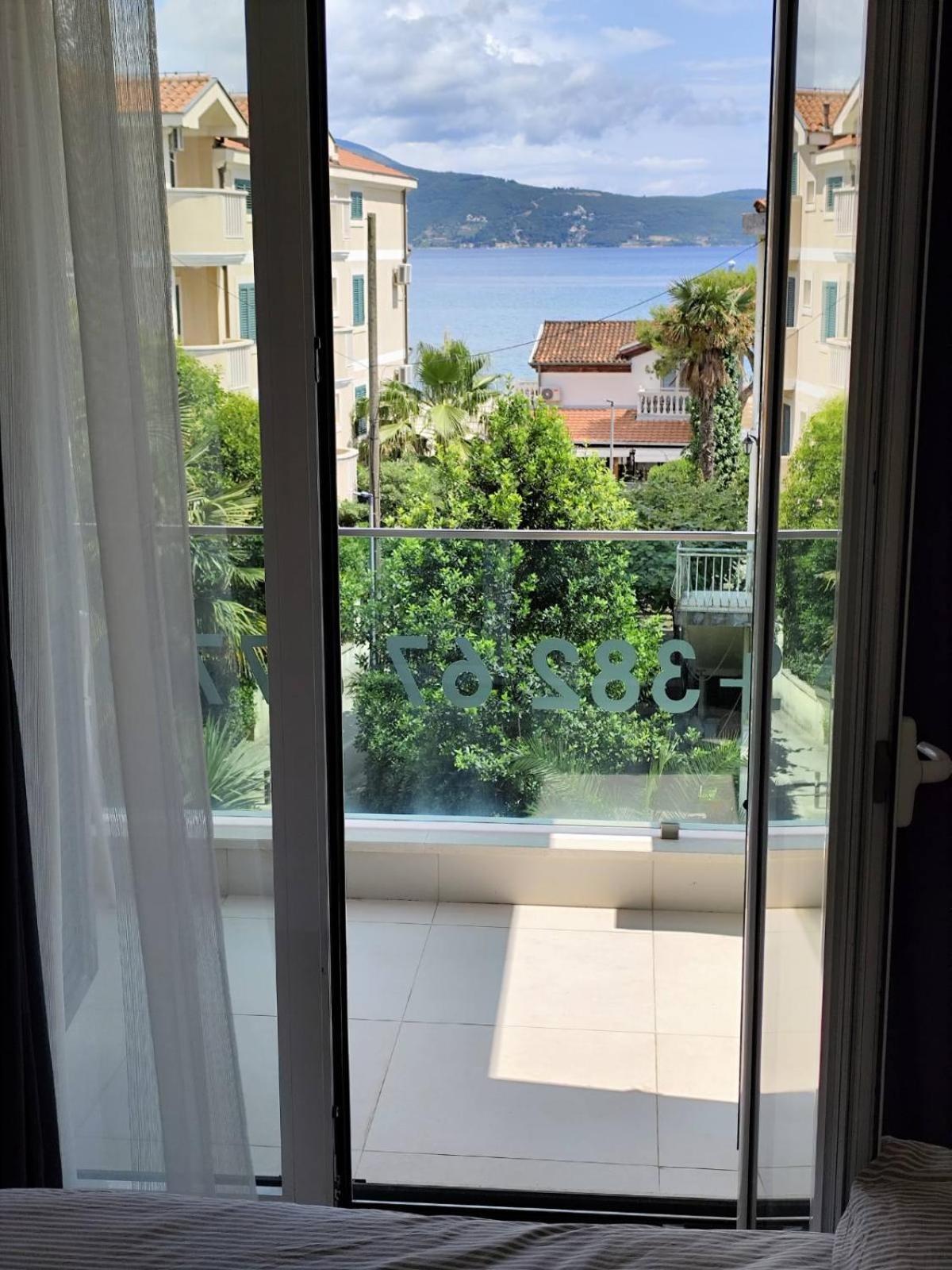 Lucky Studios Herceg Novi Buitenkant foto